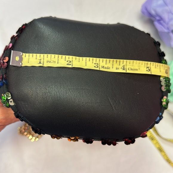 Sequin Shoulder Bags - Picture 8 of 13